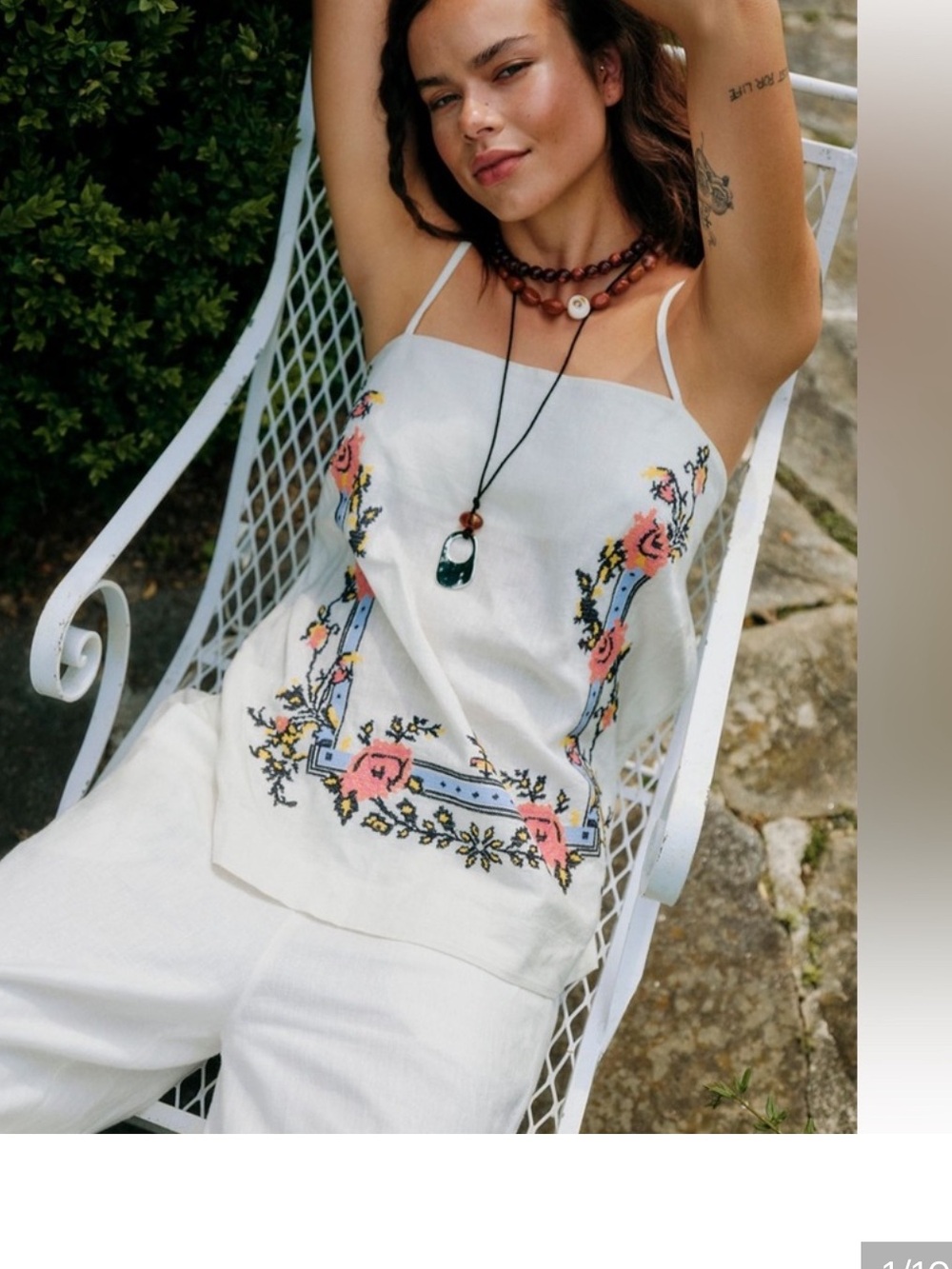 Free People Sightseer Embroidery
Linen Set in color ivory combo